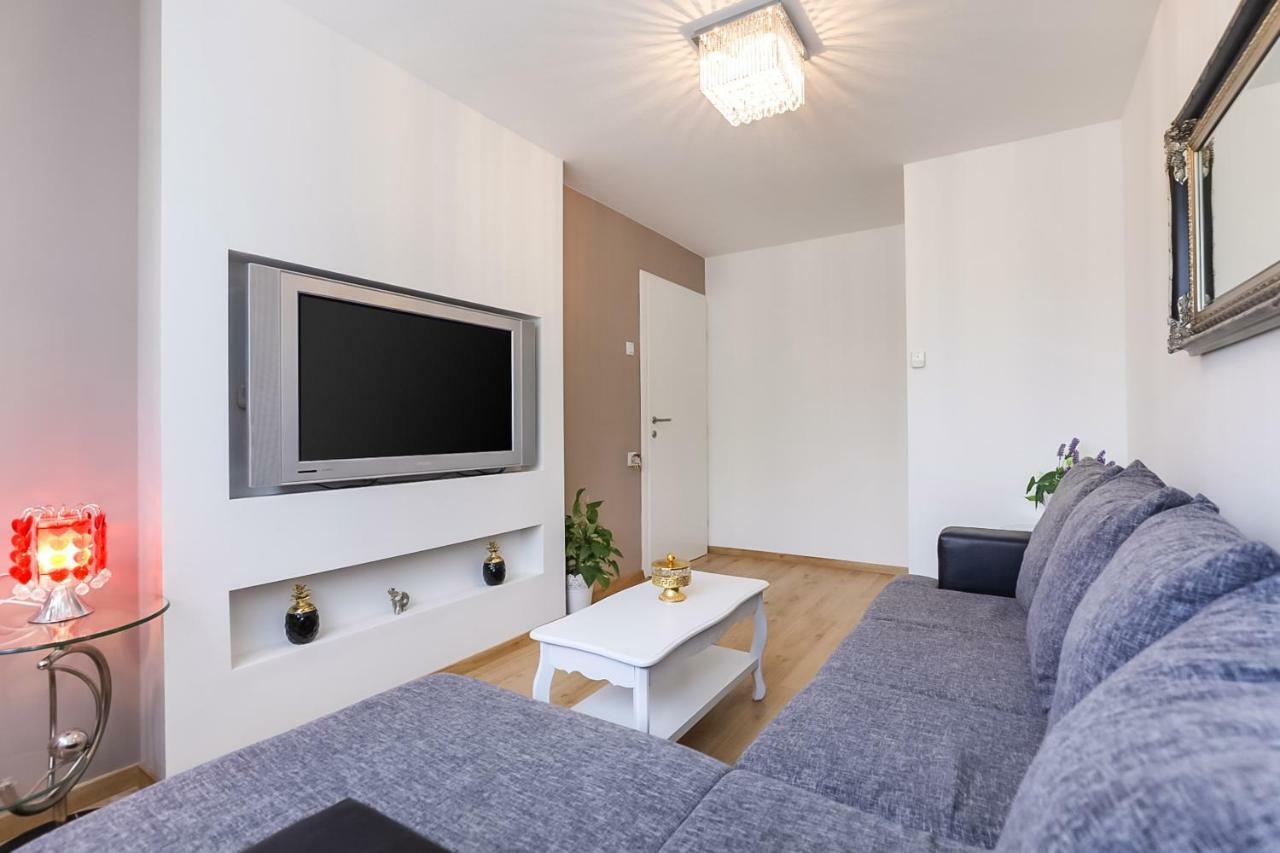 Apartment Matea Split Exterior photo