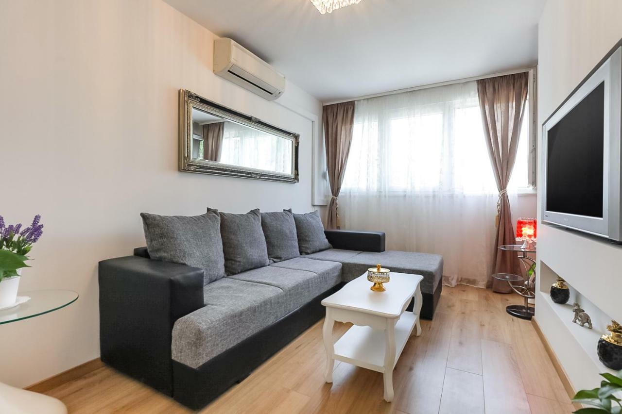 Apartment Matea Split Exterior photo